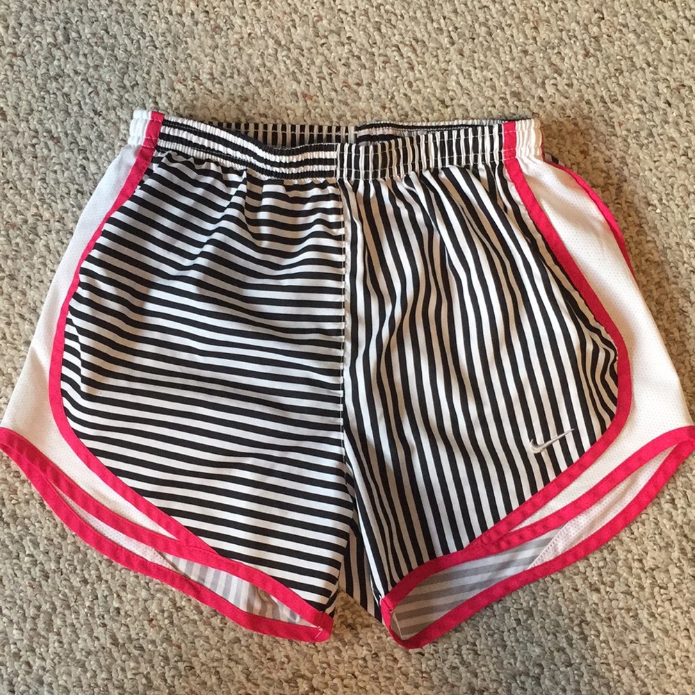 Nike tempo running shorts